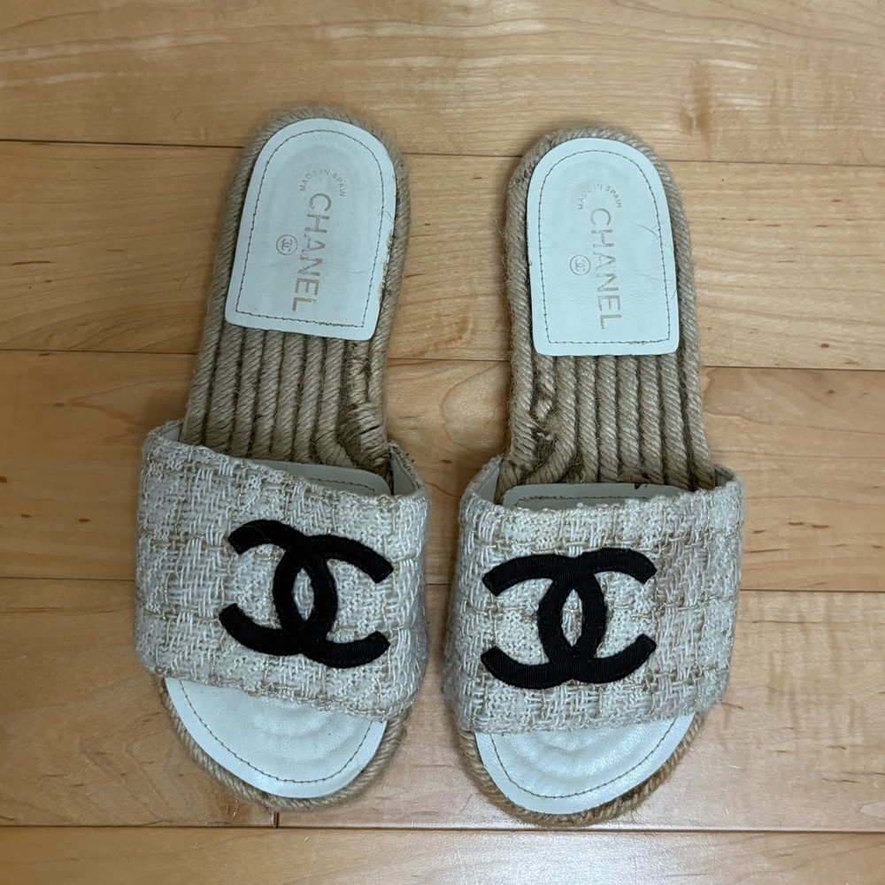 CHANEL Beige and Black Sandals